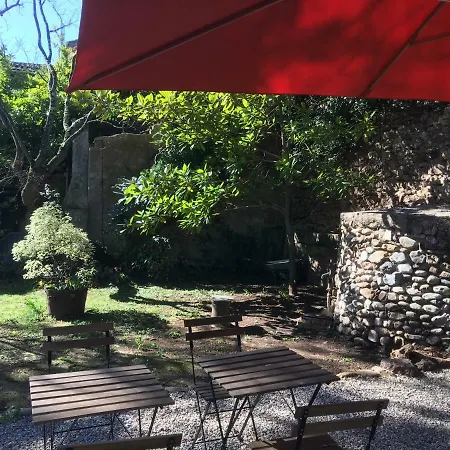 Bed & Breakfast Domaine De Brousson